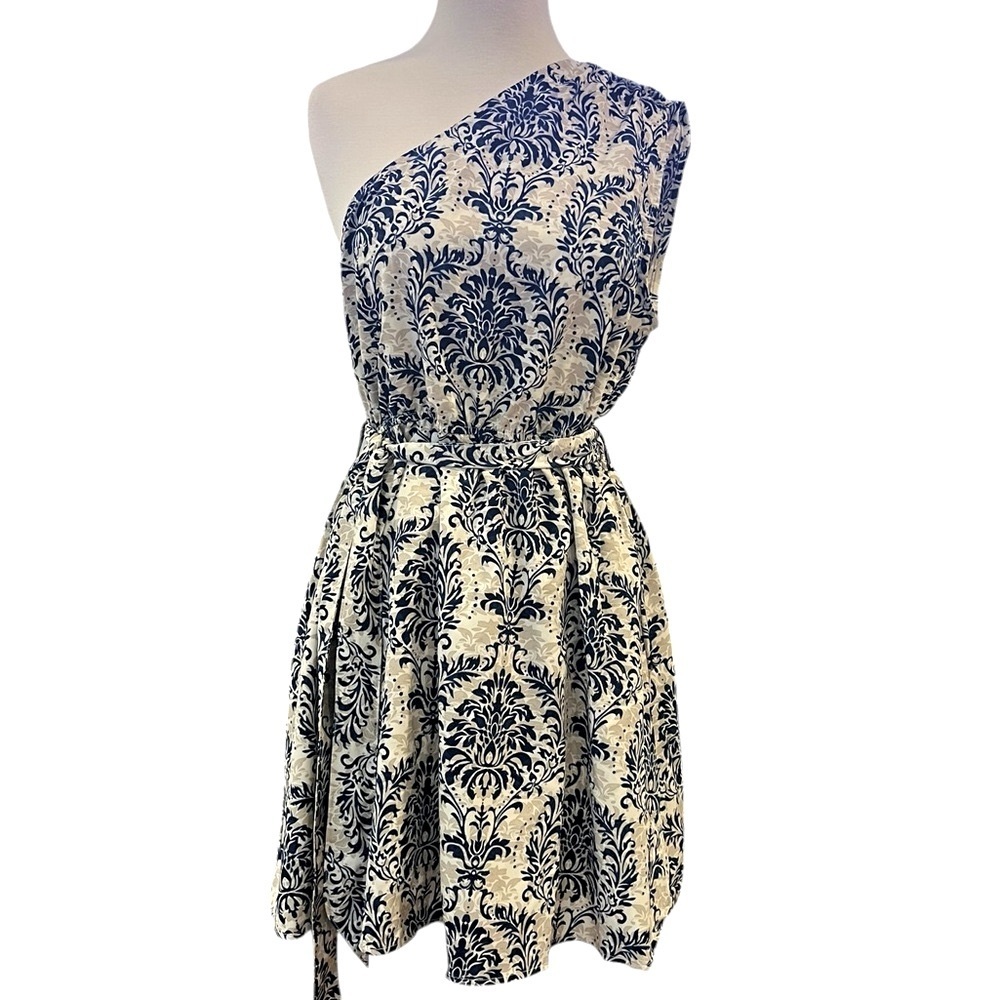 Cupshe Asymmetrical One Shoulder Pleated Blue Damask and Cream Mini Dress Large - Picture 4 of 14